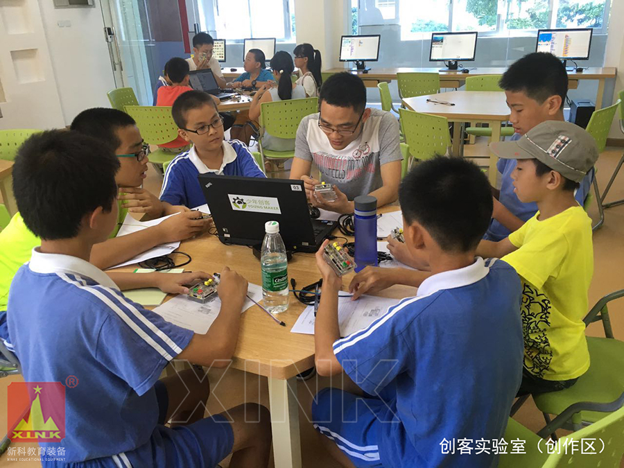 <a href='http://m.591123.cn' target='1' style='font-size:14px; font-weight:bold; color:#0080ff;'>創客實驗室</a>