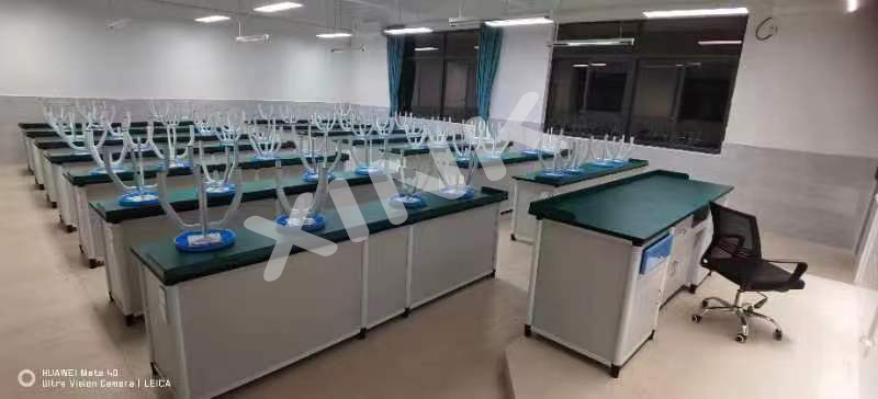 <a href='http://m.591123.cn/' target='1' style='font-size:14px; font-weight:bold; color:#0080ff;'>物理實(shí)驗(yàn)室</a>